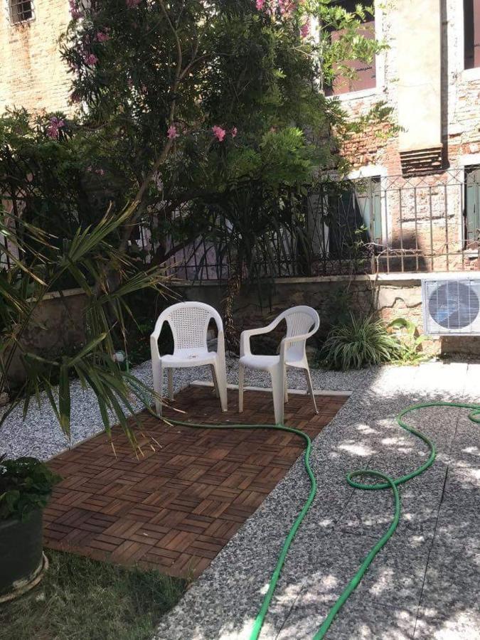 Residenza Oleandro Rosa Διαμέρισμα Βενετία Εξωτερικό φωτογραφία